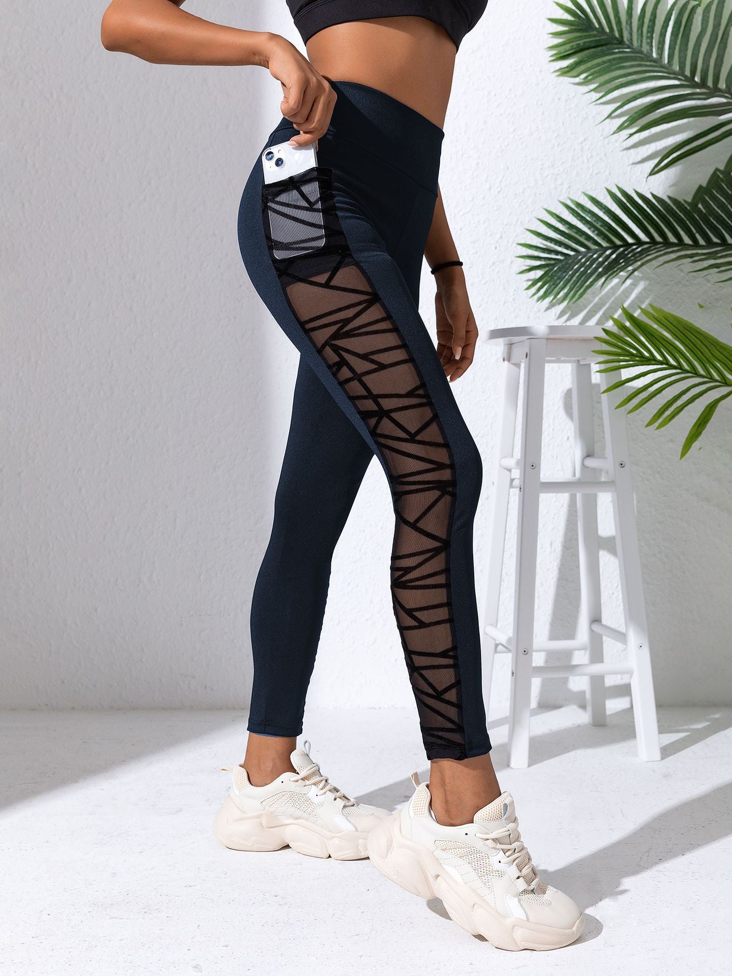 Plus Size Mesh-Panel Yoga Clothing Yoga Pants, Leggings, Butt-Lifting and Tummy-Tucking Long Pants, Sports and Fitness Running Pants