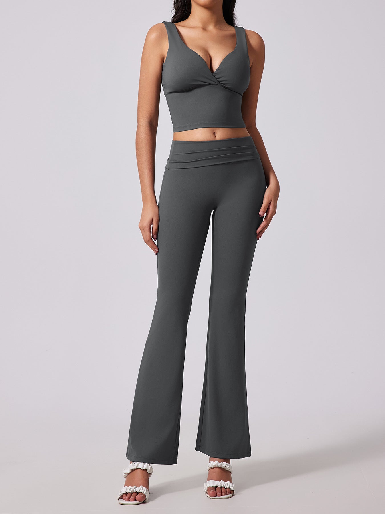 Women's Backless Diagonal Weave Deep V-Neck Athletic Bell-Bottom Pants Set with High-Waisted Two-Way Bell-Bottom Pants