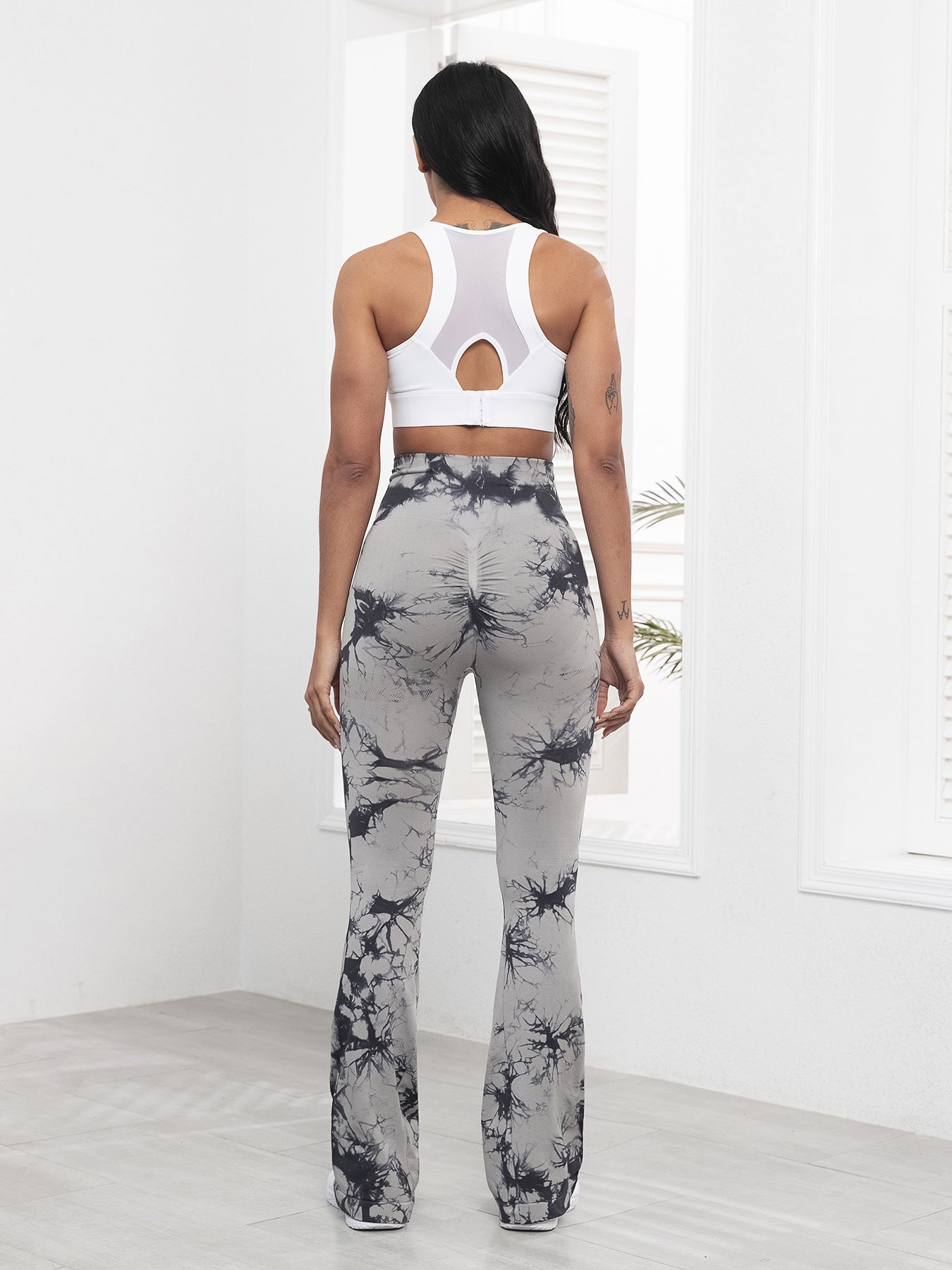 Sports Pants for Outdoor Running, Fitness, and Yoga - High-Waisted, Butt-Lifting, Tie-Dye Yoga Pants, Bell-Bottom Pants for Women