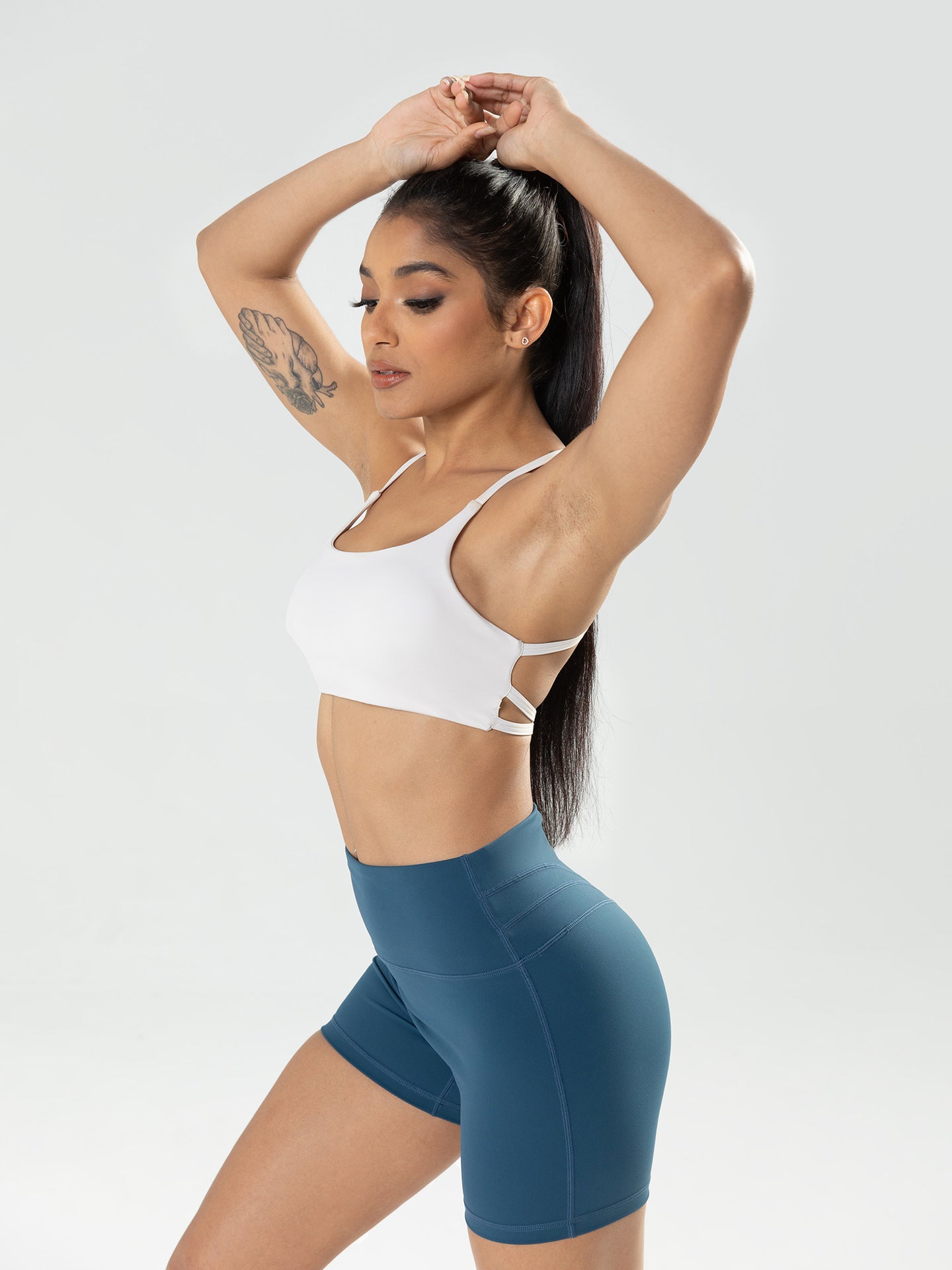Yoga Underwear Outerwear Shock-Absorbing Sports Vest for Women with a Beautiful Back and Nylon Straps