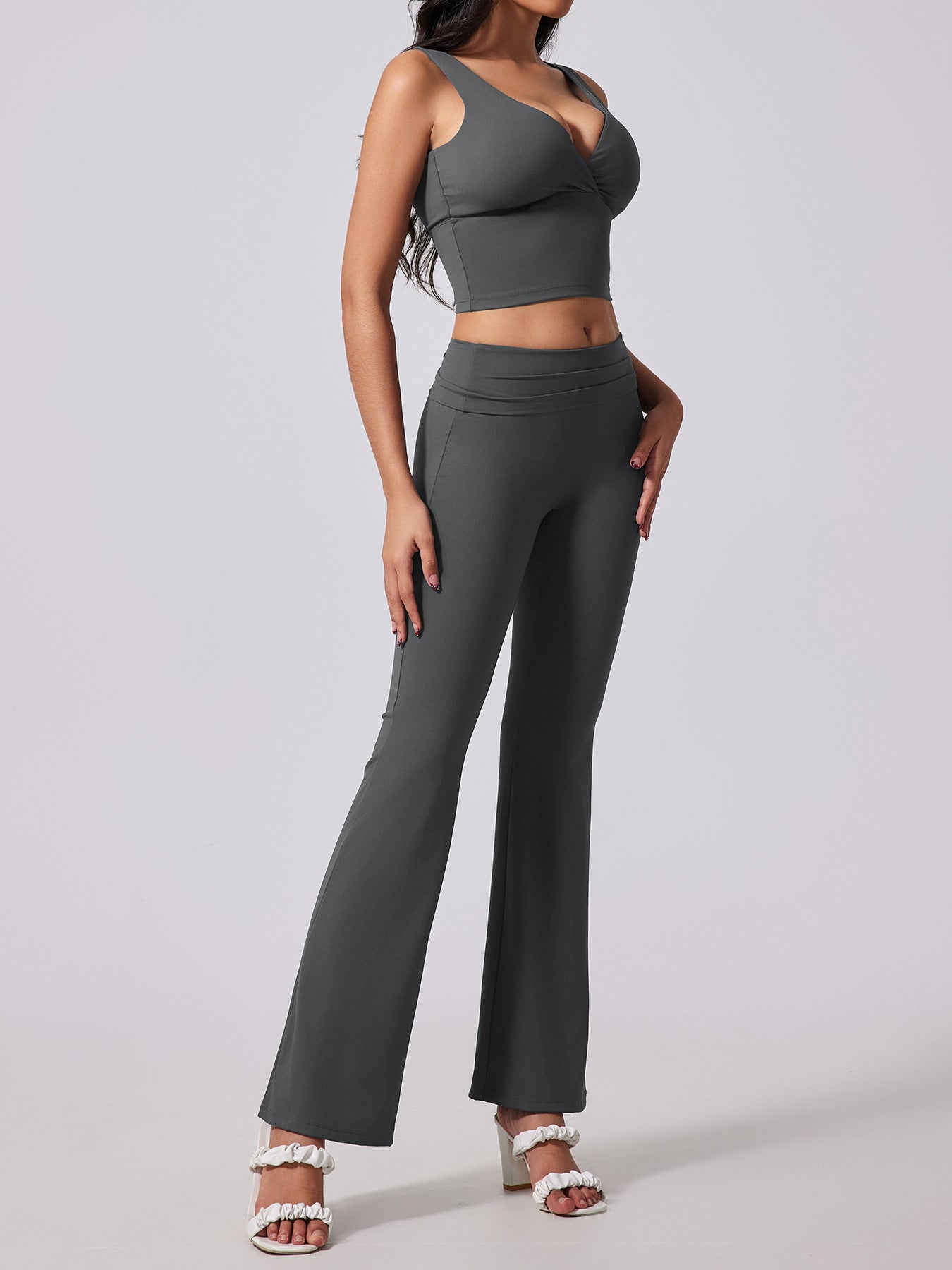 Women's Backless Diagonal Weave Deep V-Neck Athletic Bell-Bottom Pants Set with High-Waisted Two-Way Bell-Bottom Pants