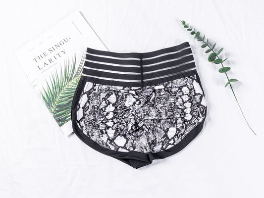 Peach Lace Waist Snake Print Yoga Shorts with Sports Pockets, Butt-Lifting