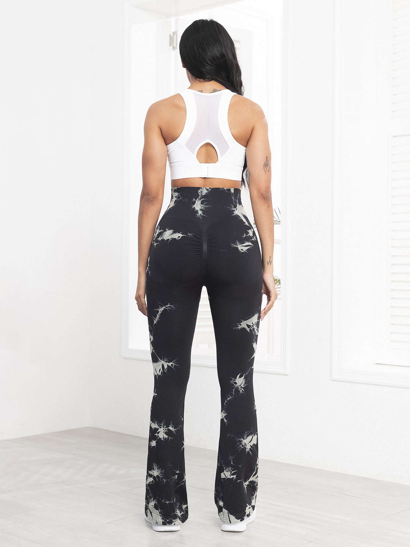 Sports Pants for Outdoor Running, Fitness, and Yoga - High-Waisted, Butt-Lifting, Tie-Dye Yoga Pants, Bell-Bottom Pants for Women