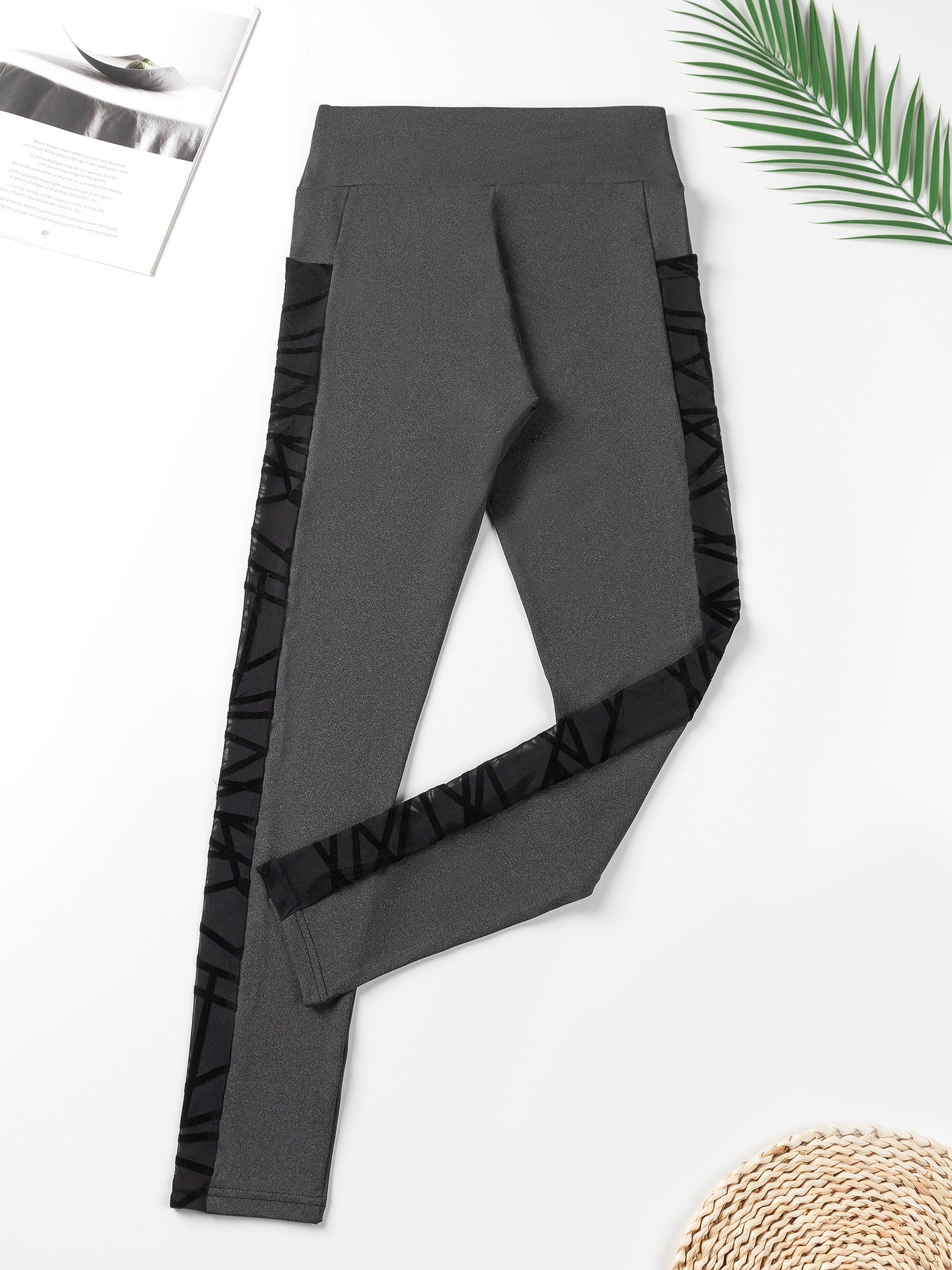 Yoga Pants, Leggings, Plus Size Mesh-Panel Yoga Clothing, Butt-Lifting and Tummy-Tucking Long Pants, Sports and Fitness Running Pants